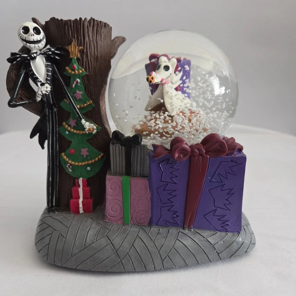 Disney Nightmare Before Christmas Jack Skellington Zero Musical Snow Globe 6in